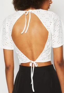 Vila Vikawa Cropped- T-Shirt Print - Cloud Dancer -Vila f8ad8c7c4d374f62abb3c4f767cd770d