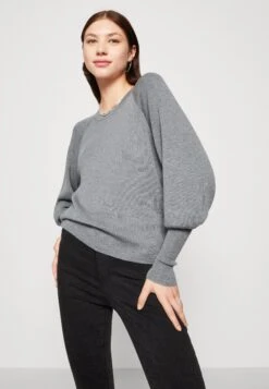 Vila Vimarla O Neck - Trui - Medium Grey Melange 11 Vila Vimarla O Neck - Trui - Medium Grey Melange -Vila fba586d4fd184179aea51ecfd712edd0