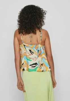 Vila Träger Gemustertes - Top - Birch -Vila fc726194fa814c29bef5b645cc4a31cc