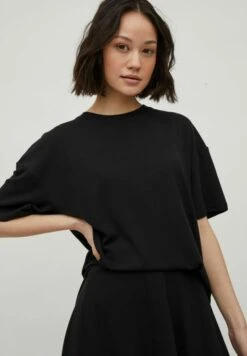 Vila T-Shirt Basic - Black 11 Vila T-Shirt Basic - Black -Vila fd2a34352a14426b8047ebe88b1972de