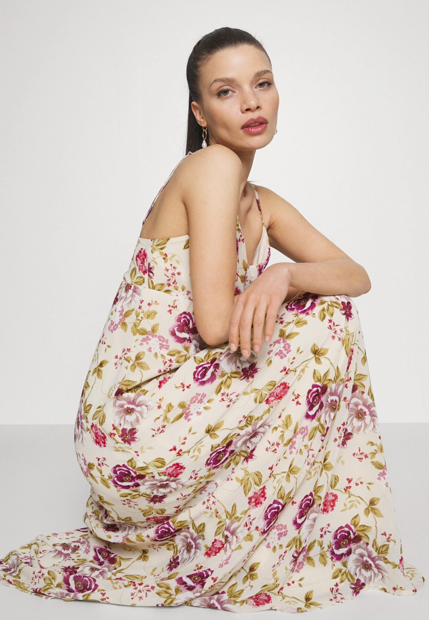 Viura Strap Dress - Galajurk - Birch 6 Viura Strap Dress - Galajurk - Birch - Afbeelding 4